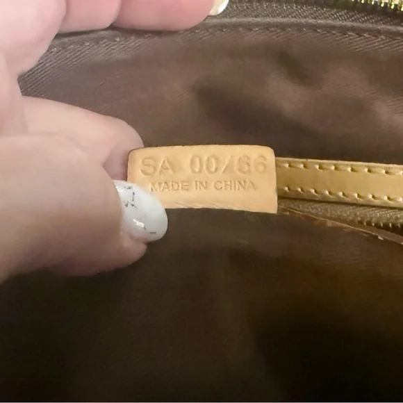 Celine Brown and Tan Handbag - Picture 14 of 15